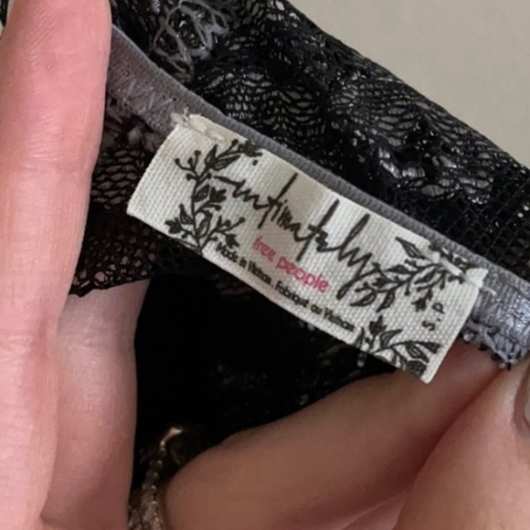 FREE PEOPLE Too Cute To Handle Bodysuit - Picture 8 of 8